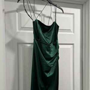 Elegant Green Spaghetti Strap Dress